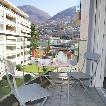 Appartamento Ed Elegante Con Parcheggio E Wifi Gratis *